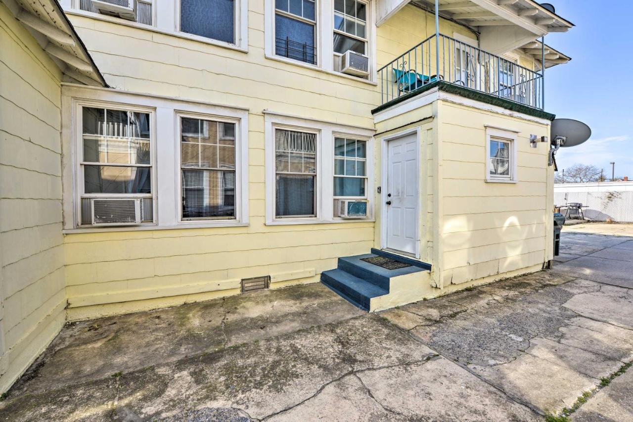 Pet-Friendly Apartment In Wildwood Less Than 1 Mi To Beach Eksteriør billede