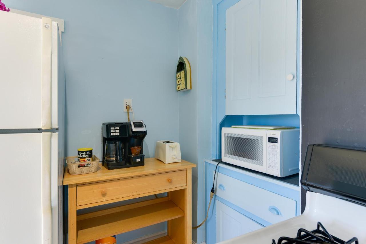 Pet-Friendly Apartment In Wildwood Less Than 1 Mi To Beach Eksteriør billede