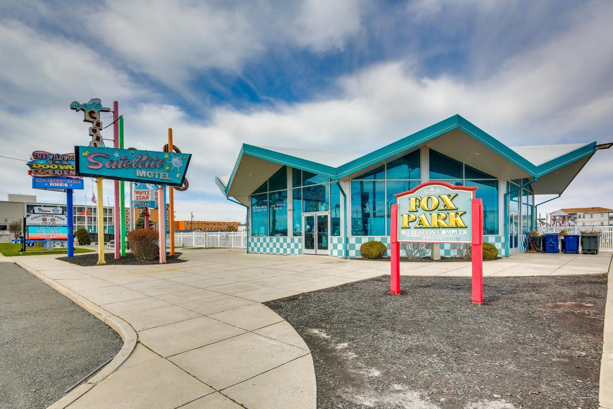 Pet-Friendly Apartment In Wildwood Less Than 1 Mi To Beach Eksteriør billede